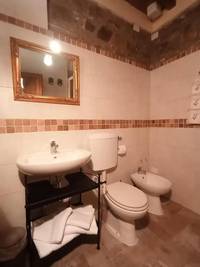 Casa di campagna Affittacamere Casa Al Bosco SantʼEllero Italia